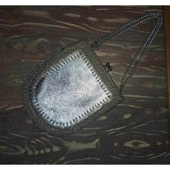 Vintage 60s Silver Crochet Ladies Evening Bag Heurette of Miami Italy - Picture 5 of 8